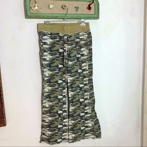 Y2K Feathers cotton camouflage raw edge eagle Crystal flare leg pants medium